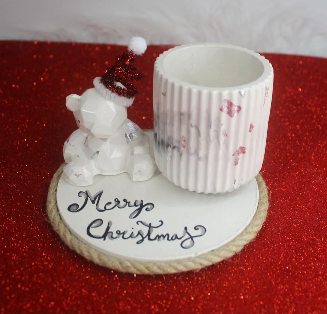 Handmade by little.craft.lb